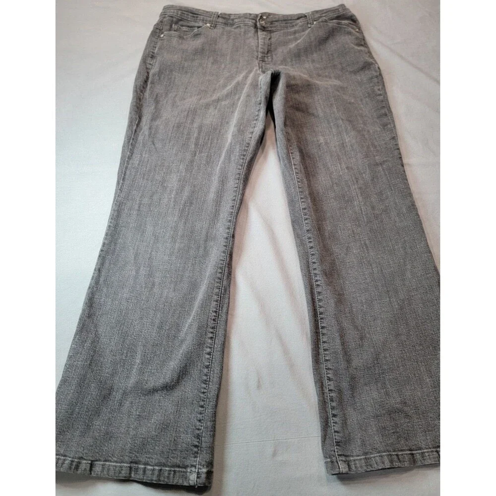 Style & Co Women’s Gray Bootcut Jeans Size 18W Petite Tummy Control Stretch